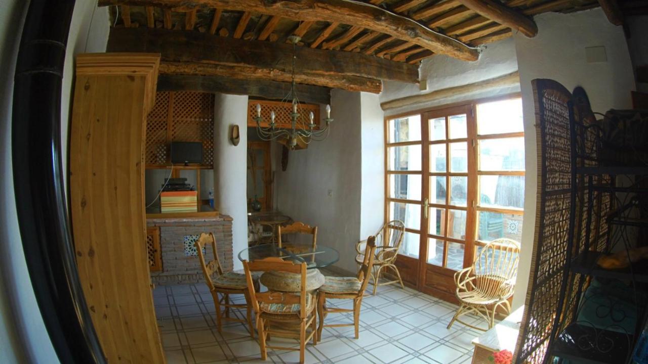 Villa Castano Real Atalbeitar Exterior foto
