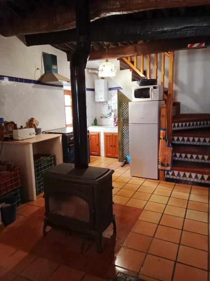 Villa Castano Real Atalbeitar Exterior foto