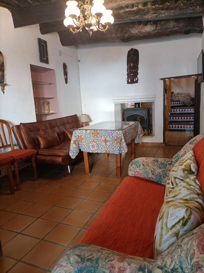 Villa Castano Real Atalbeitar Exterior foto